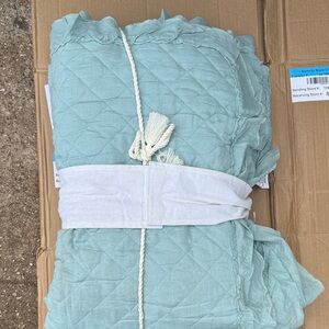 Elegant Aqua Quilt